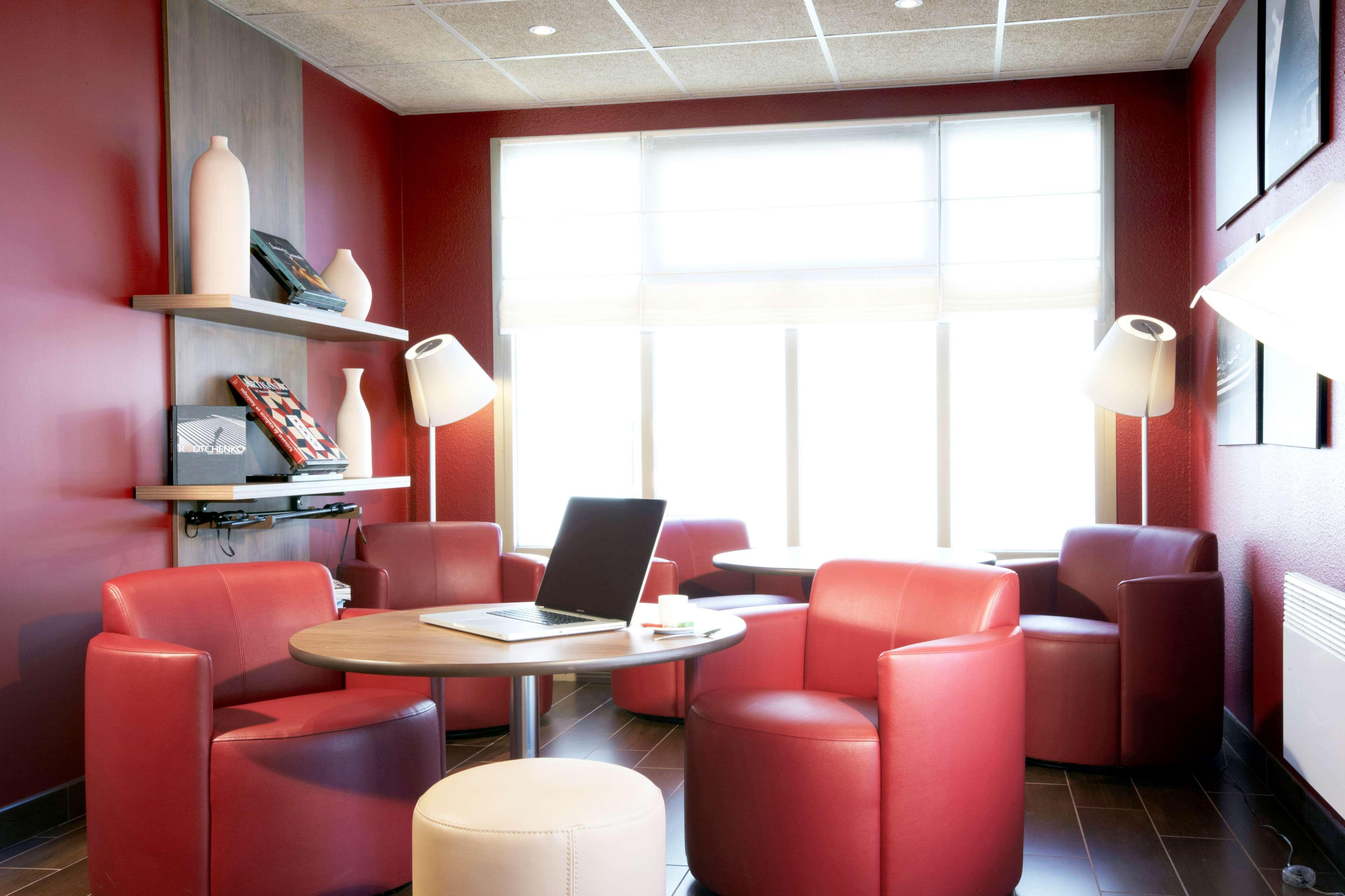 Campanile Bayonne Hotel Екстериор снимка