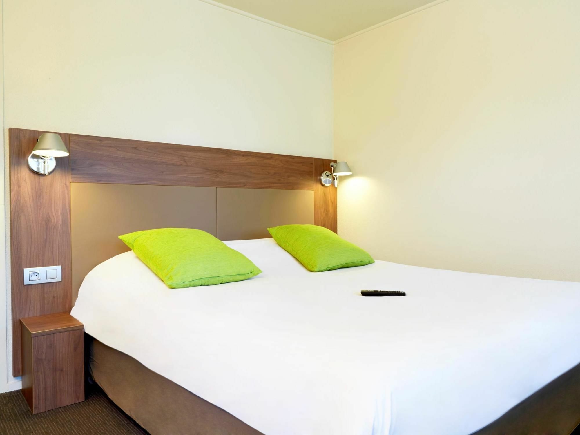 Campanile Bayonne Hotel Екстериор снимка